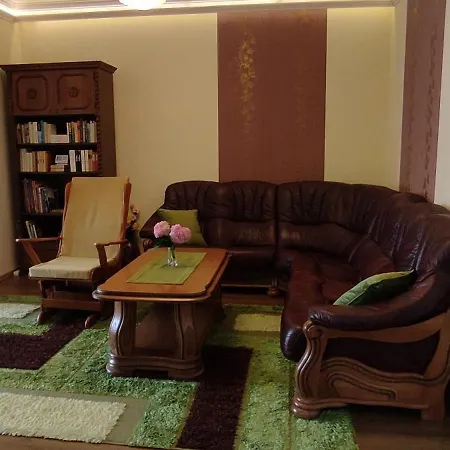 Arianna * 米什科尔茨